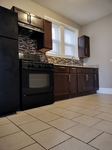 7729 S Essex Avenue 2, Chicago, IL 60649