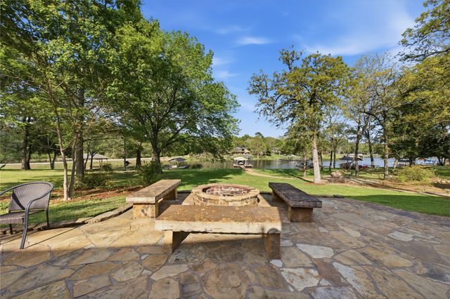 6398 Dorsey Drive, Athens, TX 75752