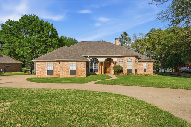 6398 Dorsey Drive, Athens, TX 75752