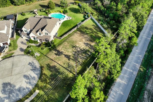 6222 Emerald Bay Point Lane, Houston, TX 77365