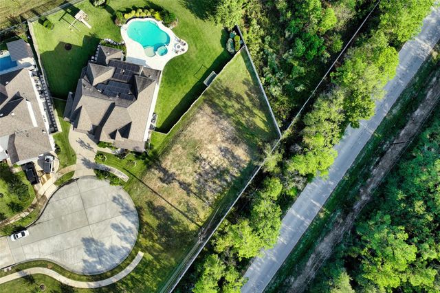 6222 Emerald Bay Point Lane, Houston, TX 77365