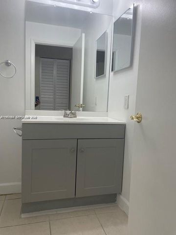 9999 Summerbreeze Drive 1105, Sunrise, FL 33322