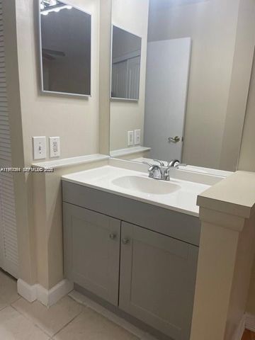 9999 Summerbreeze Drive 1105, Sunrise, FL 33322