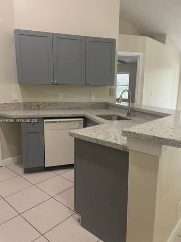 9999 Summerbreeze Drive 1105, Sunrise, FL 33322
