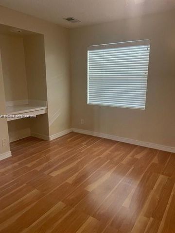 9999 Summerbreeze Drive 1105, Sunrise, FL 33322