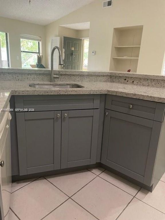 9999 Summerbreeze Drive 1105, Sunrise, FL 33322