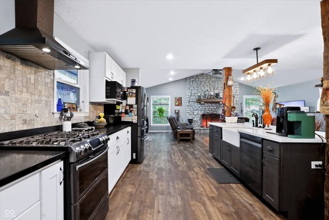 7992 Black Oak Drive, Plainfield, IN 46168