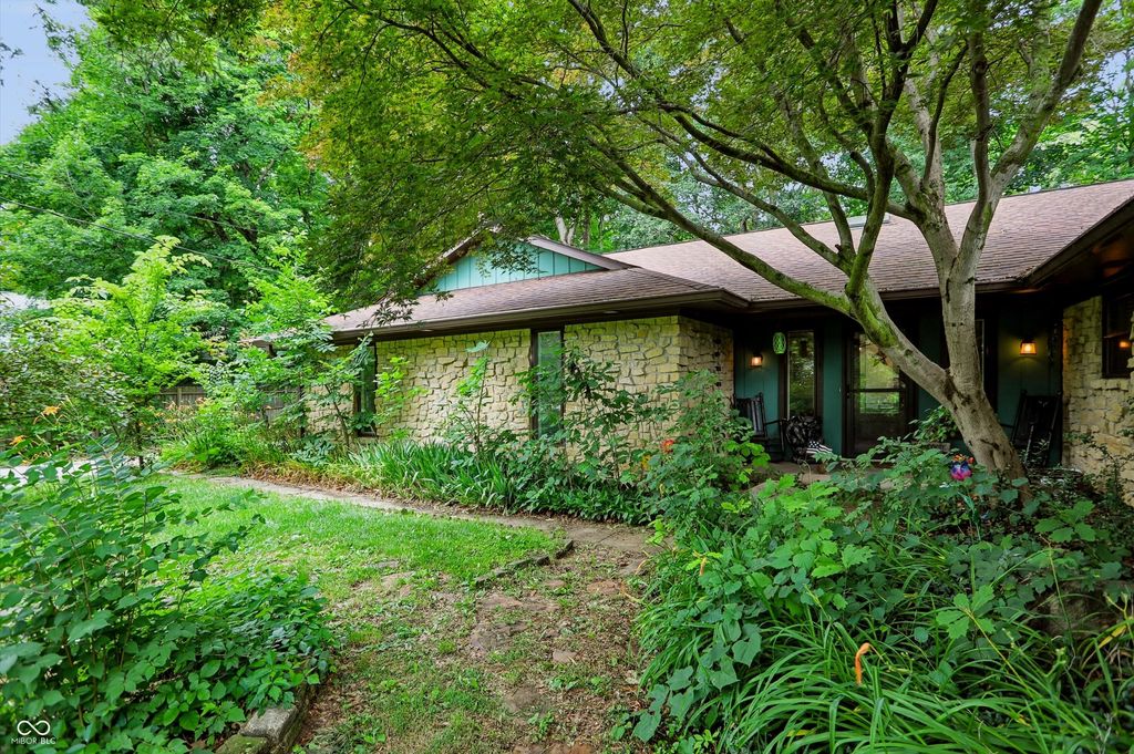 7992 Black Oak Drive, Plainfield, IN 46168