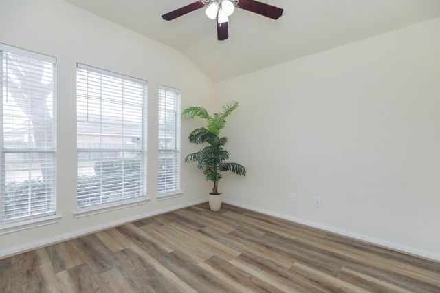 16518 Pademelon Drive, Sugar Land, TX 77498