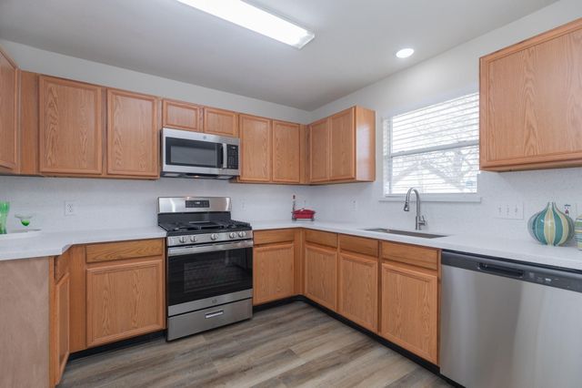 16518 Pademelon Drive, Sugar Land, TX 77498