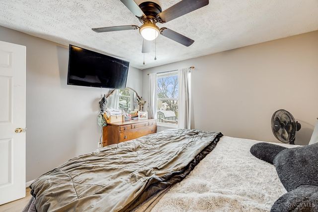 111 Burk Lane, Harrison, OH 45030