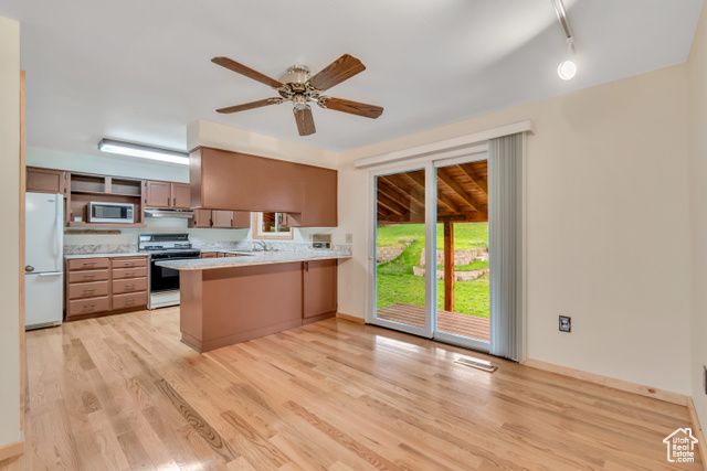 390 S SALEM DR, Salem, UT 84653