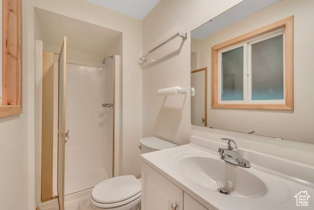 390 S SALEM DR, Salem, UT 84653