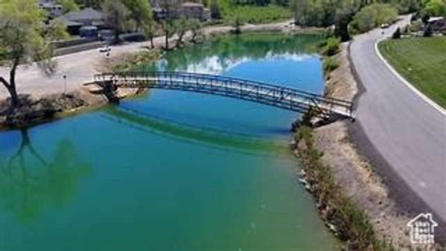 390 S SALEM DR, Salem, UT 84653