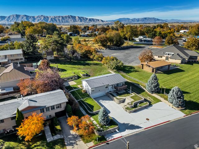 390 S SALEM DR, Salem, UT 84653
