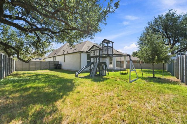 112 Fox RUN, Georgetown, TX 78628