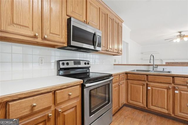 3235 Lake Russell Way, Buford, GA 30519