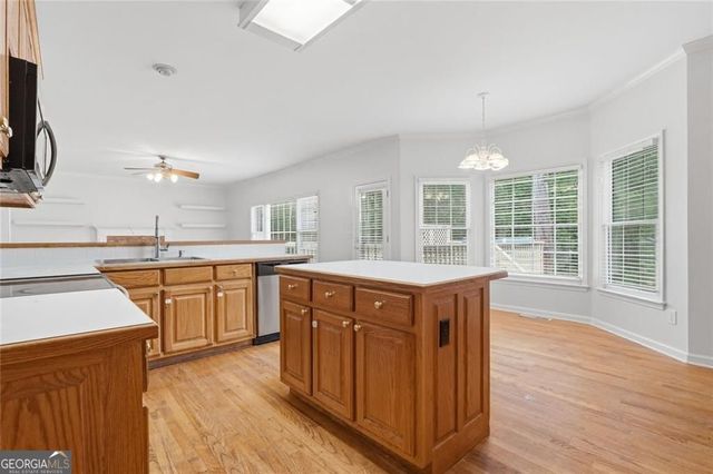 3235 Lake Russell Way, Buford, GA 30519