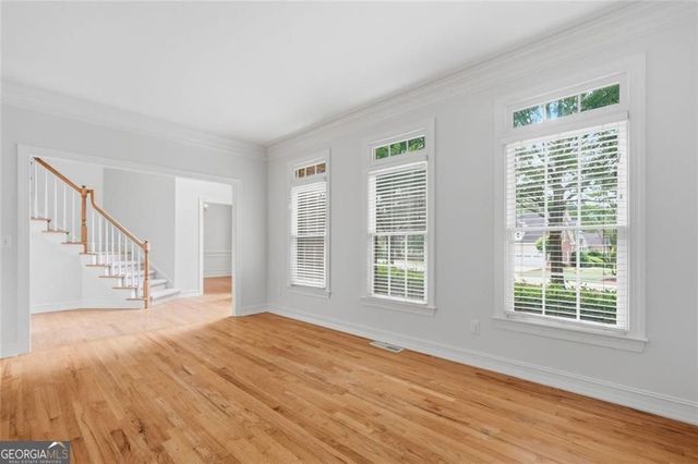 3235 Lake Russell Way, Buford, GA 30519