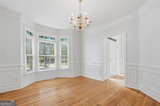 3235 Lake Russell Way, Buford, GA 30519