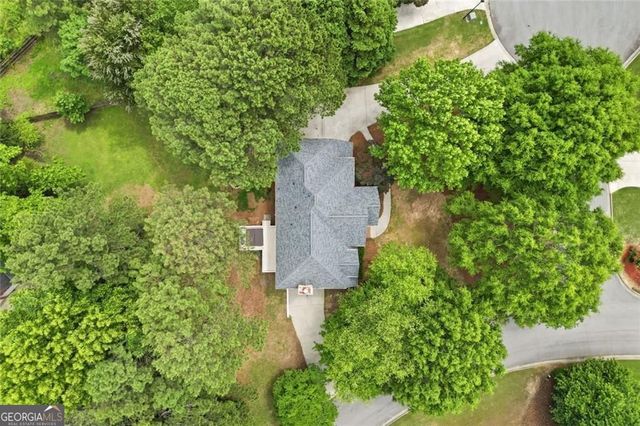 3235 Lake Russell Way, Buford, GA 30519