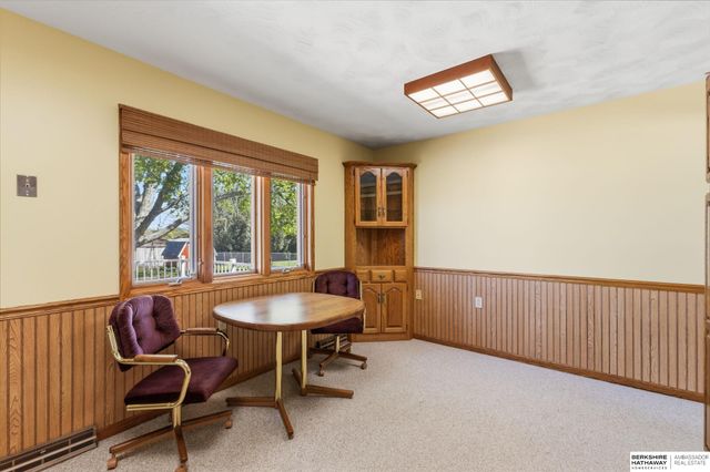 108 Meadow Lane, Gretna, NE 68028