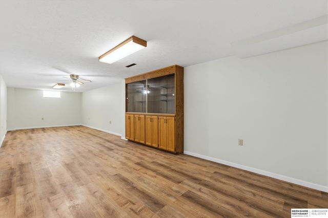 108 Meadow Lane, Gretna, NE 68028