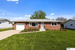 108 Meadow Lane, Gretna, NE 68028