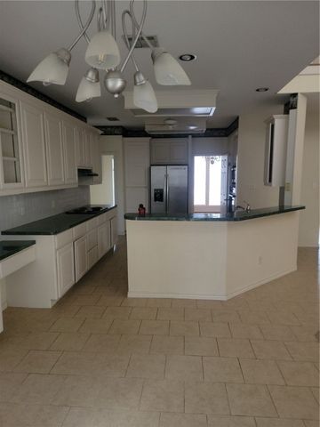 4530 Oso Pkwy, Corpus Christi, TX 78413