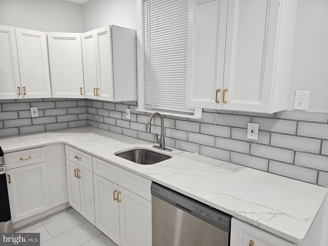 4514 PEARCE ST, Philadelphia, PA 19124