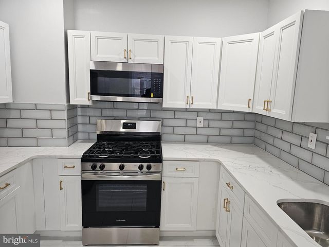 4514 PEARCE ST, Philadelphia, PA 19124