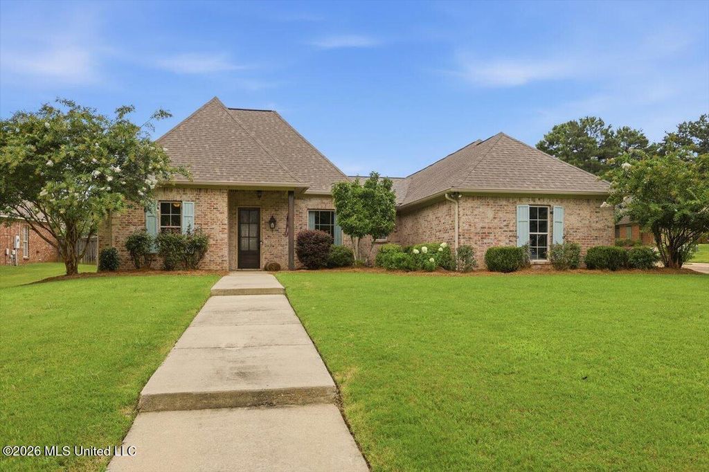 109 Mullherrin Drive, Madison, MS 39110