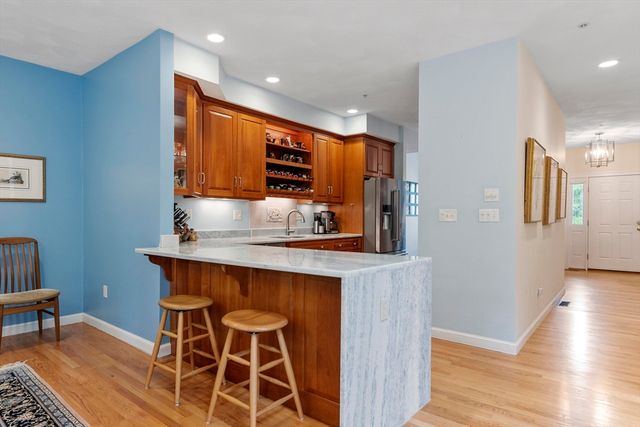 5 Vine Brook Way 5, Woburn, MA 01801