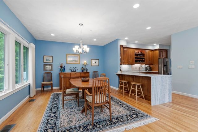 5 Vine Brook Way 5, Woburn, MA 01801