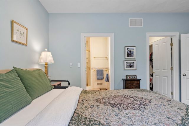 5 Vine Brook Way 5, Woburn, MA 01801