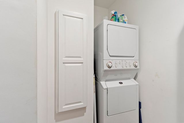 5 Vine Brook Way 5, Woburn, MA 01801