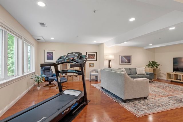 5 Vine Brook Way 5, Woburn, MA 01801