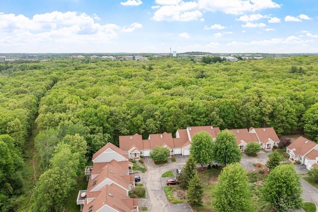 5 Vine Brook Way 5, Woburn, MA 01801