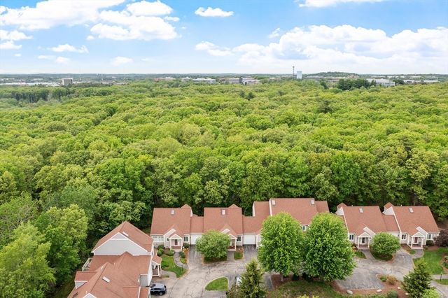 5 Vine Brook Way 5, Woburn, MA 01801