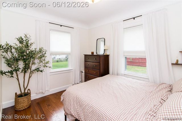 29019 Birchlawn Street, Garden City, MI 48135