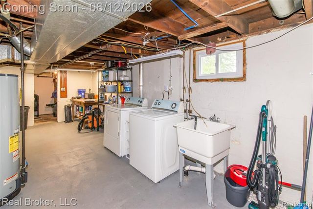 29019 Birchlawn Street, Garden City, MI 48135