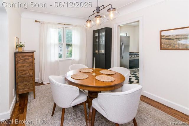 29019 Birchlawn Street, Garden City, MI 48135
