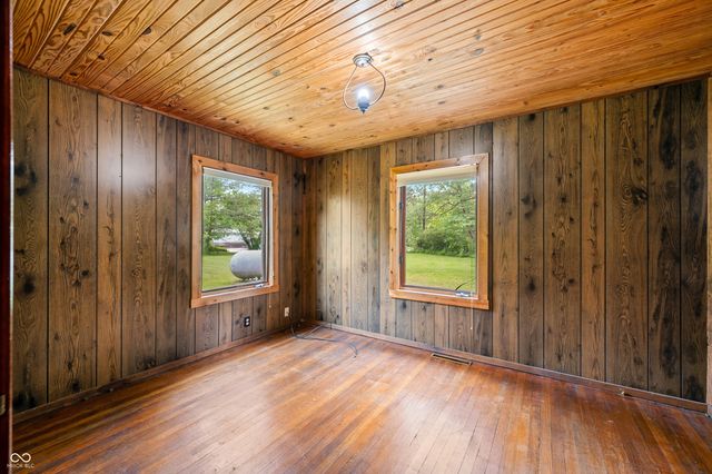 4837 Covered Bridge Road, Nashville, IN 47448