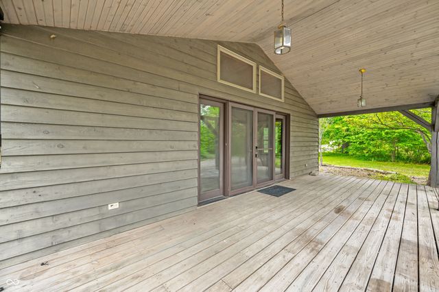 4837 Covered Bridge Road, Nashville, IN 47448