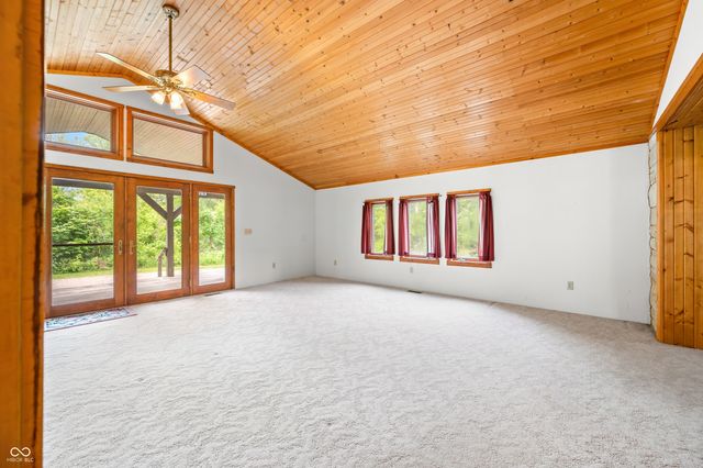 4837 Covered Bridge Road, Nashville, IN 47448