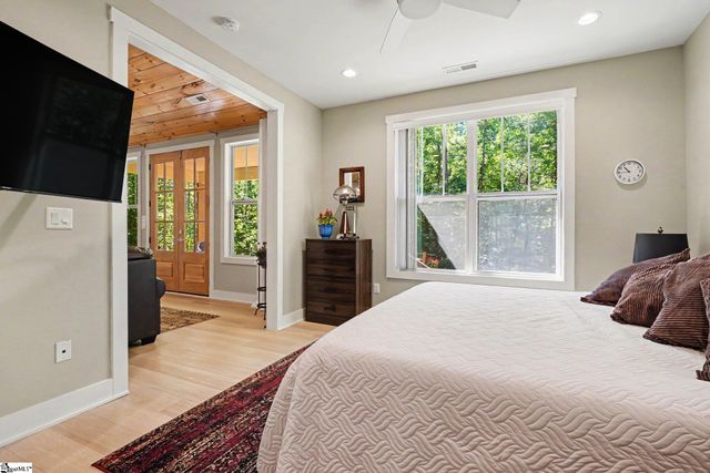1241 Hayes Road, Columbus, NC 28722