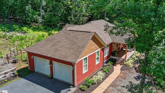 1241 Hayes Road, Columbus, NC 28722