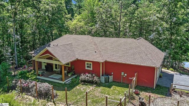 1241 Hayes Road, Columbus, NC 28722