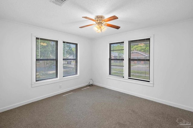 738 S E St, Pensacola, FL 32502