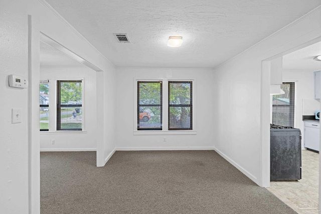 738 S E St, Pensacola, FL 32502